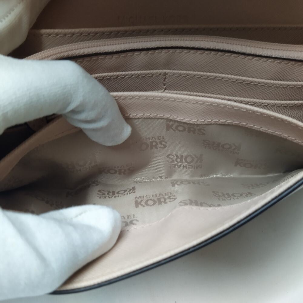 Michael Kors Pink Crossgrain Leather Pushlock Credit Card Bifold Wallet - Picture 16 of 16